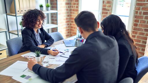 Ausbildung Kaufmann für Versicherungen und Finanzen Ausbildung Kaufmann für Versicherungen und Finanzen
